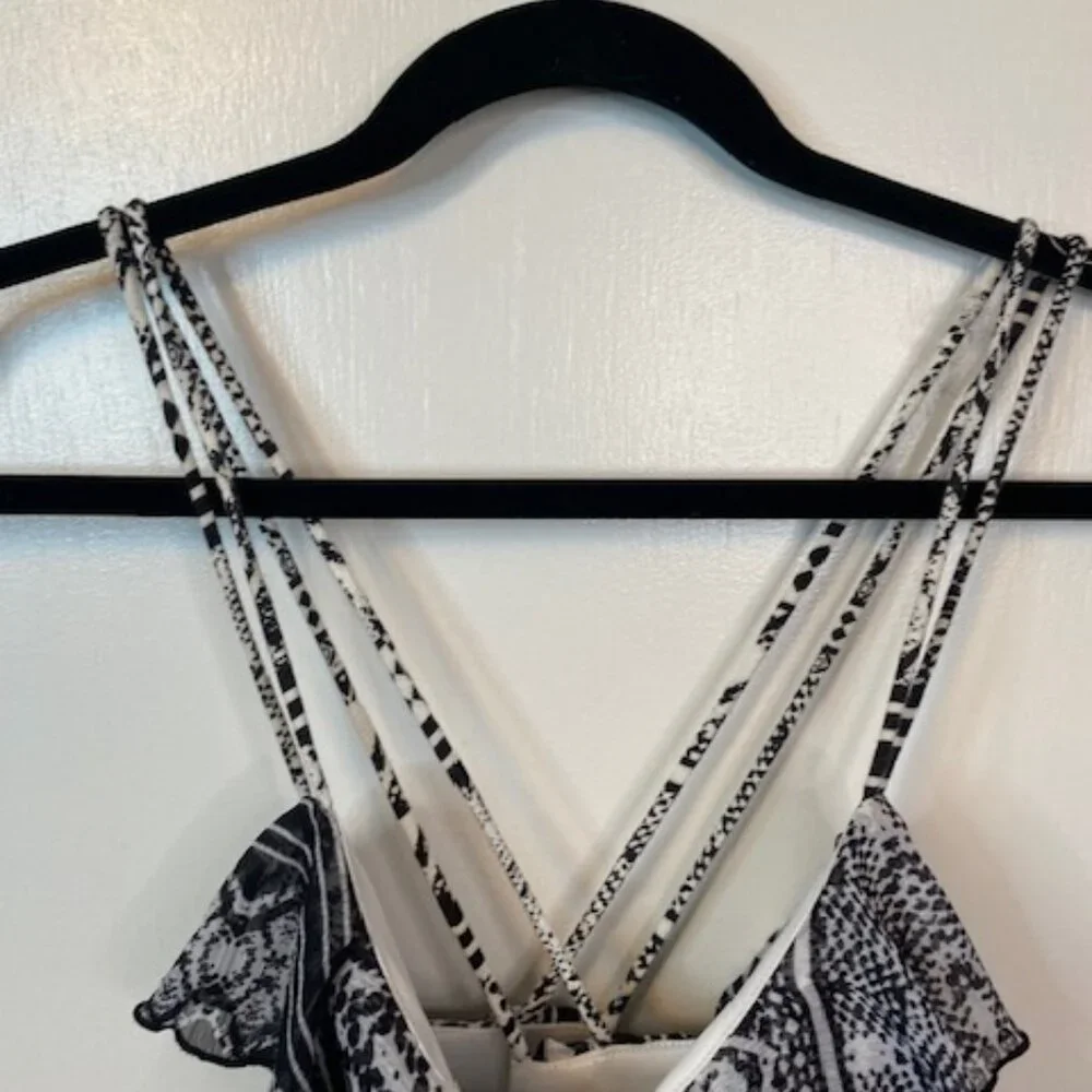 Jessica Simpson Black and white dress - Picture 5 of 8